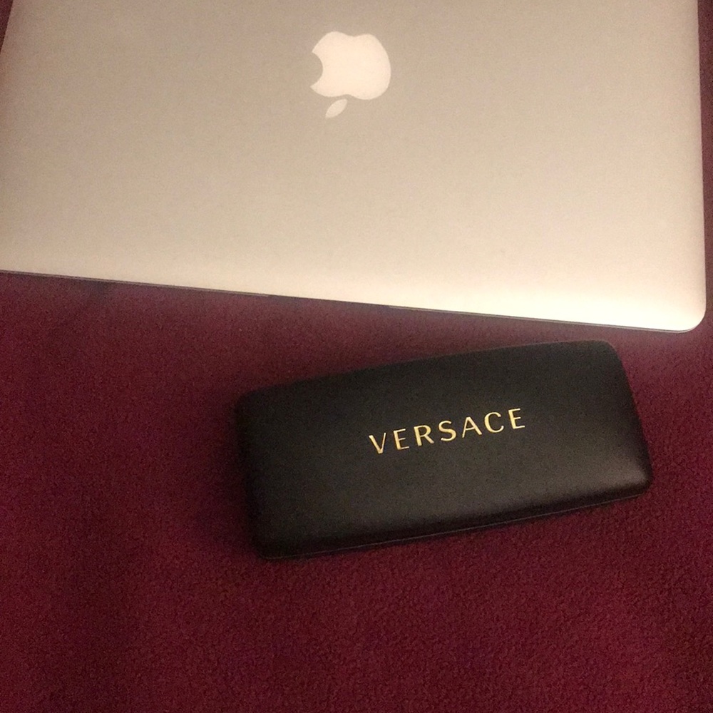 VERSACE 🔥 BLACK & GOLD EYEGLASSES/SUNGLASSES CASE